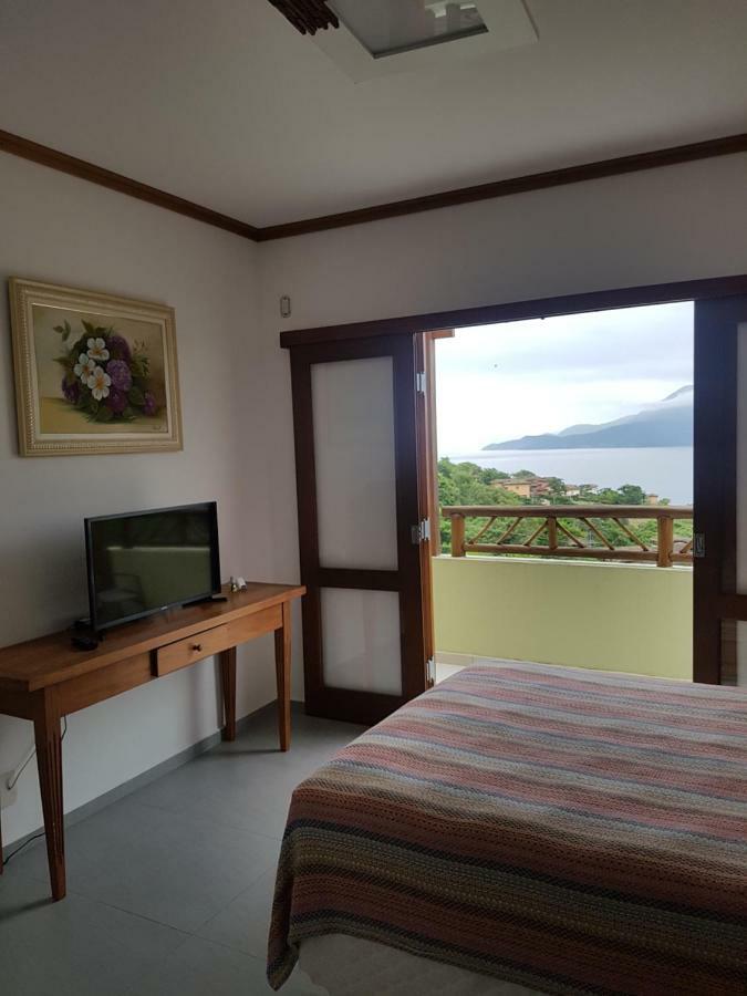 Bangalô No Condominio Yacamim Praia Do Curral Ilhabela Exterior foto